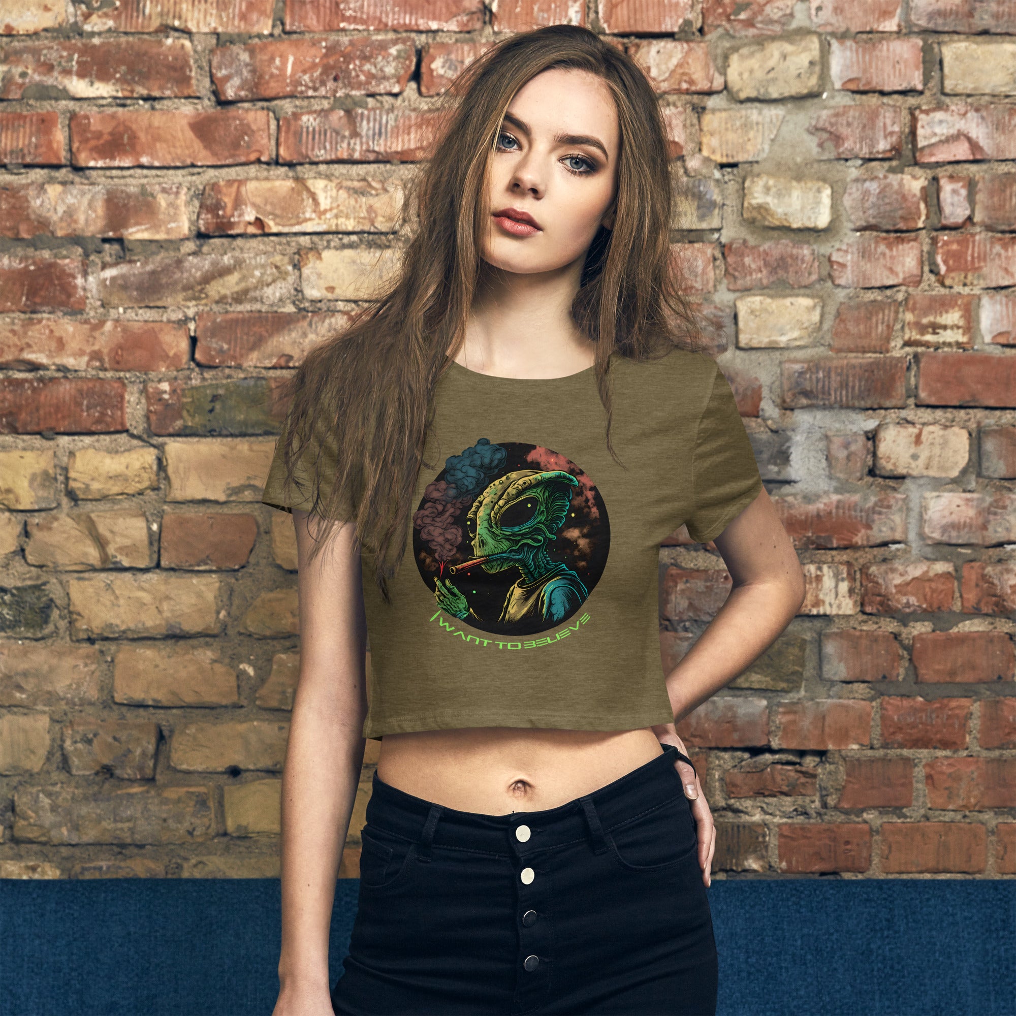 Women’s Crop Tee, crop top, I want to believe. - ZUZU